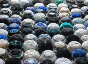 USA: 140 appartenenti al clero ebraico sono a convegno per formare i rabbini a proteggere democrazia e immigrati